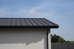 Metal standing seam roof